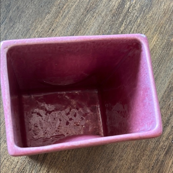 Hagger USA Rose Drip Glaze Mid Century Modern Retangular Vase with Concave Ovals - Picture 6 of 17